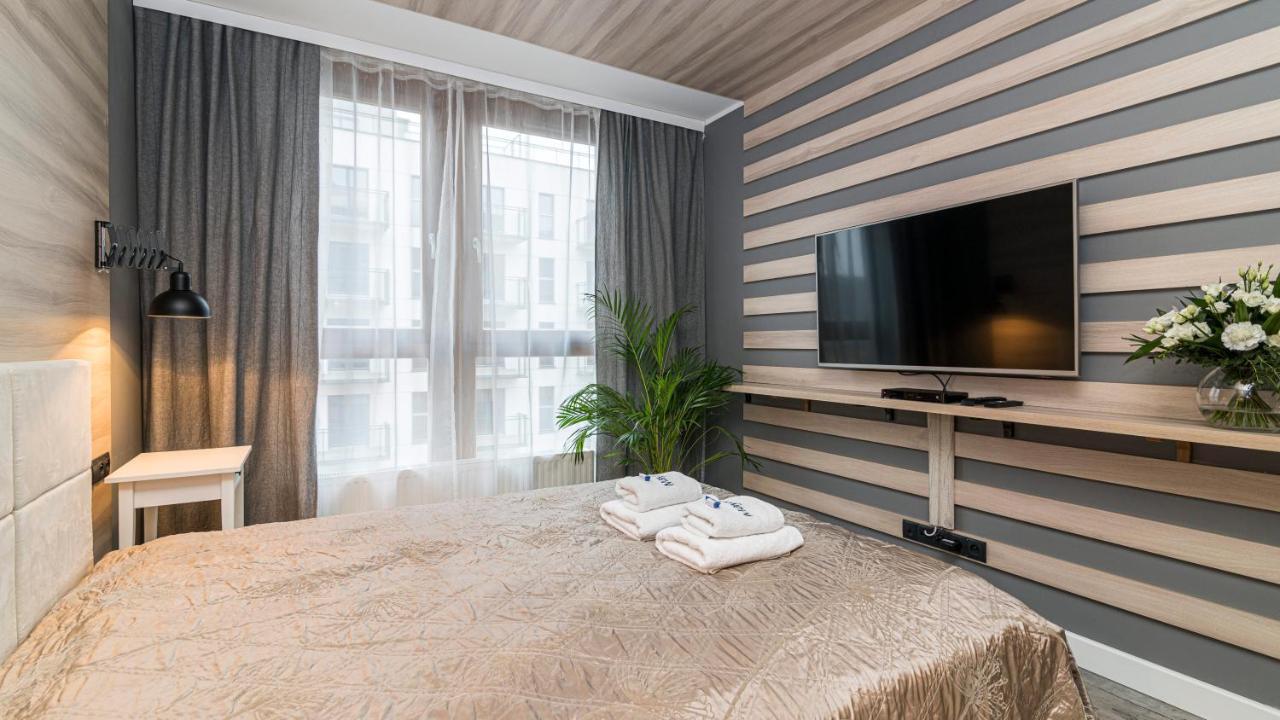 Maya'S Flats & Resorts 24 - Hollywood กดัญสก์ ภายนอก รูปภาพ